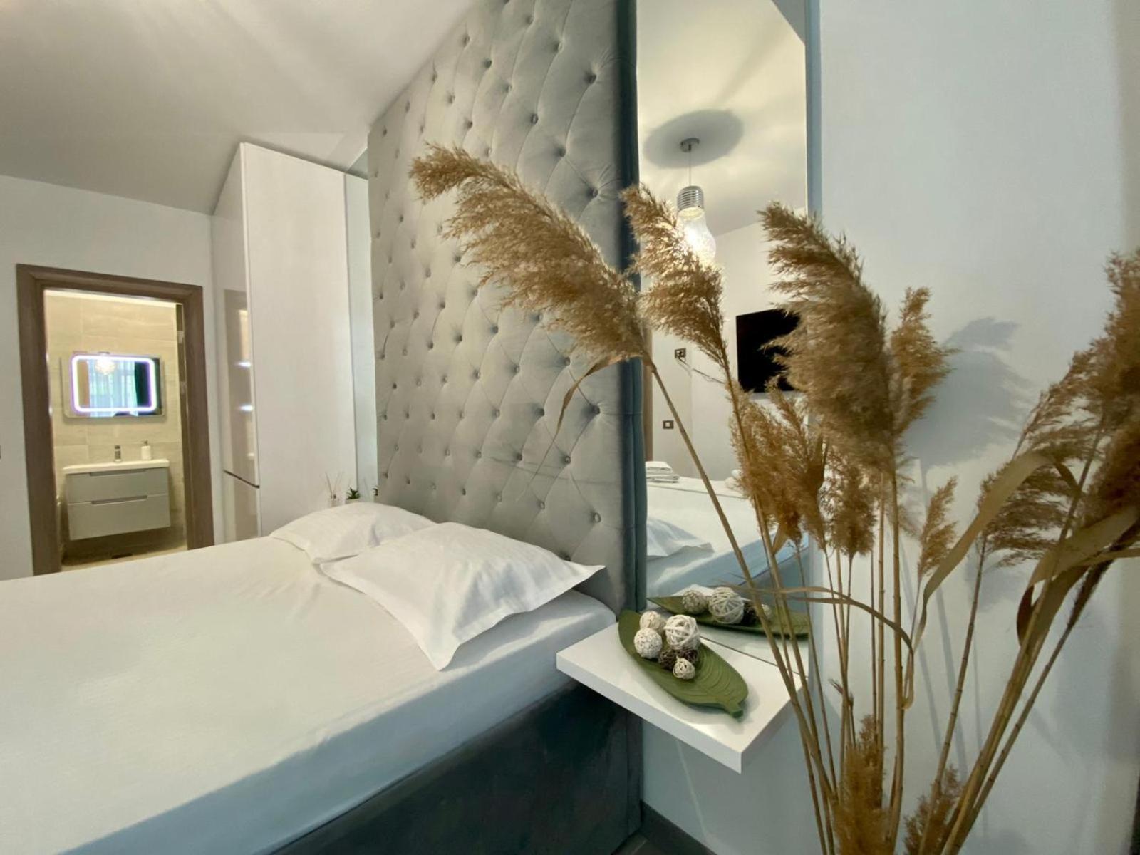 IAKO PREMIUM APARTAMENT- Alezzi Beach Năvodari Esterno foto