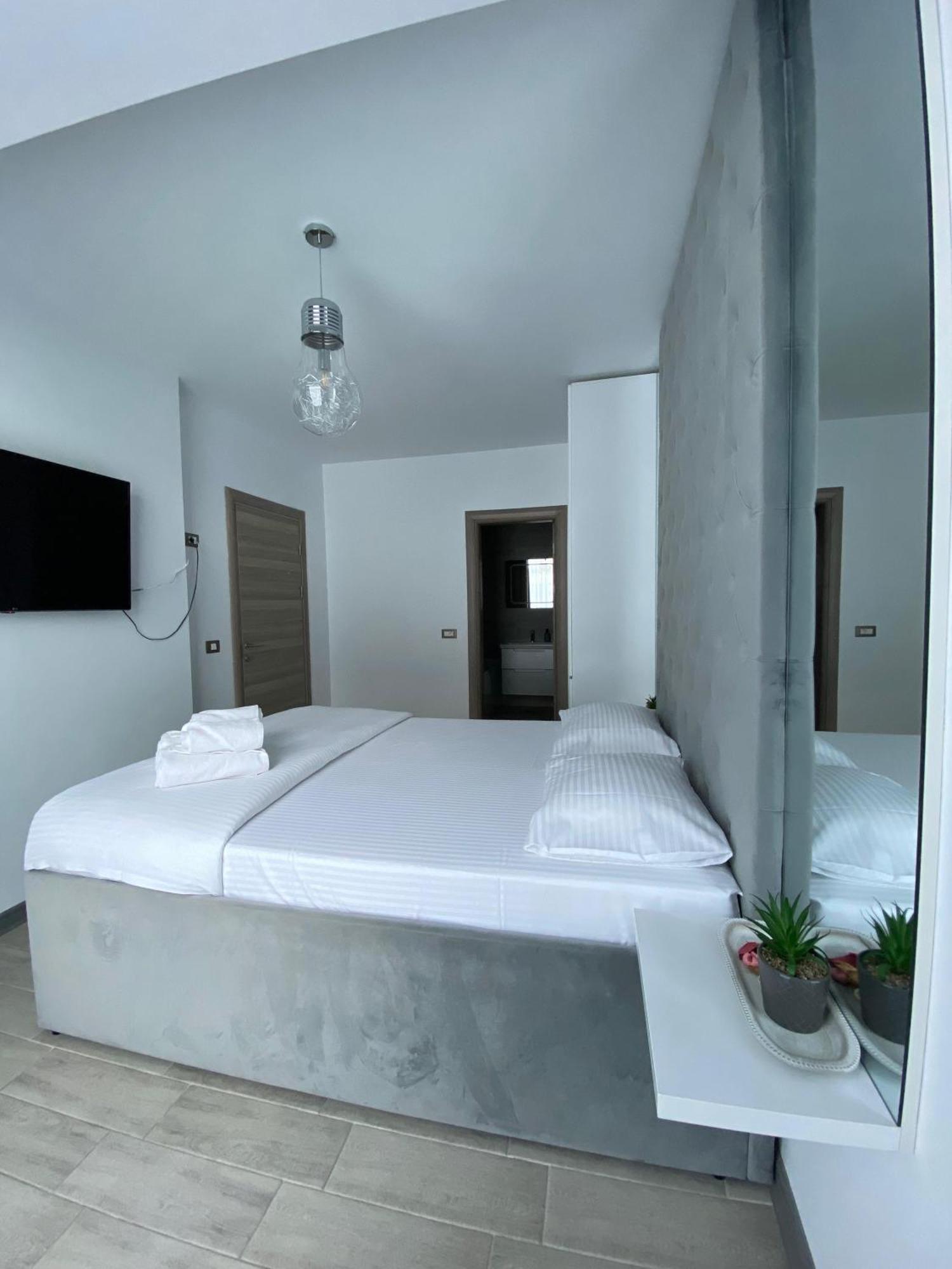 IAKO PREMIUM APARTAMENT- Alezzi Beach Năvodari Esterno foto